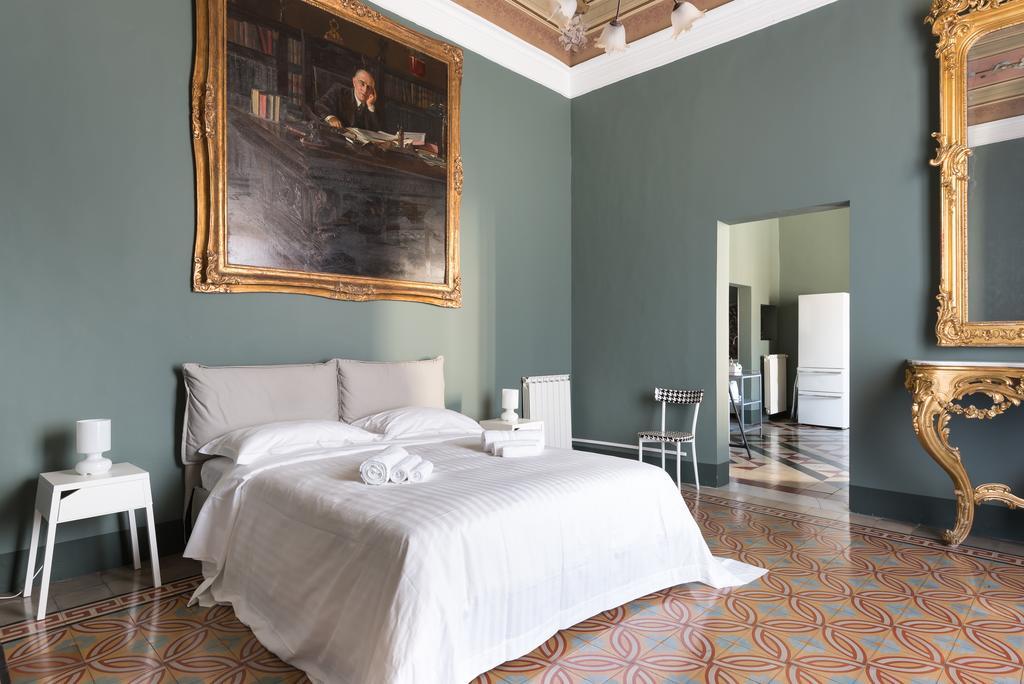 Duomo Housing Catania Apartment Bagian luar foto